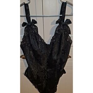 Victoria's Secret Black Floral Lace Teddy gold label Bow Straps Lingerie vintage